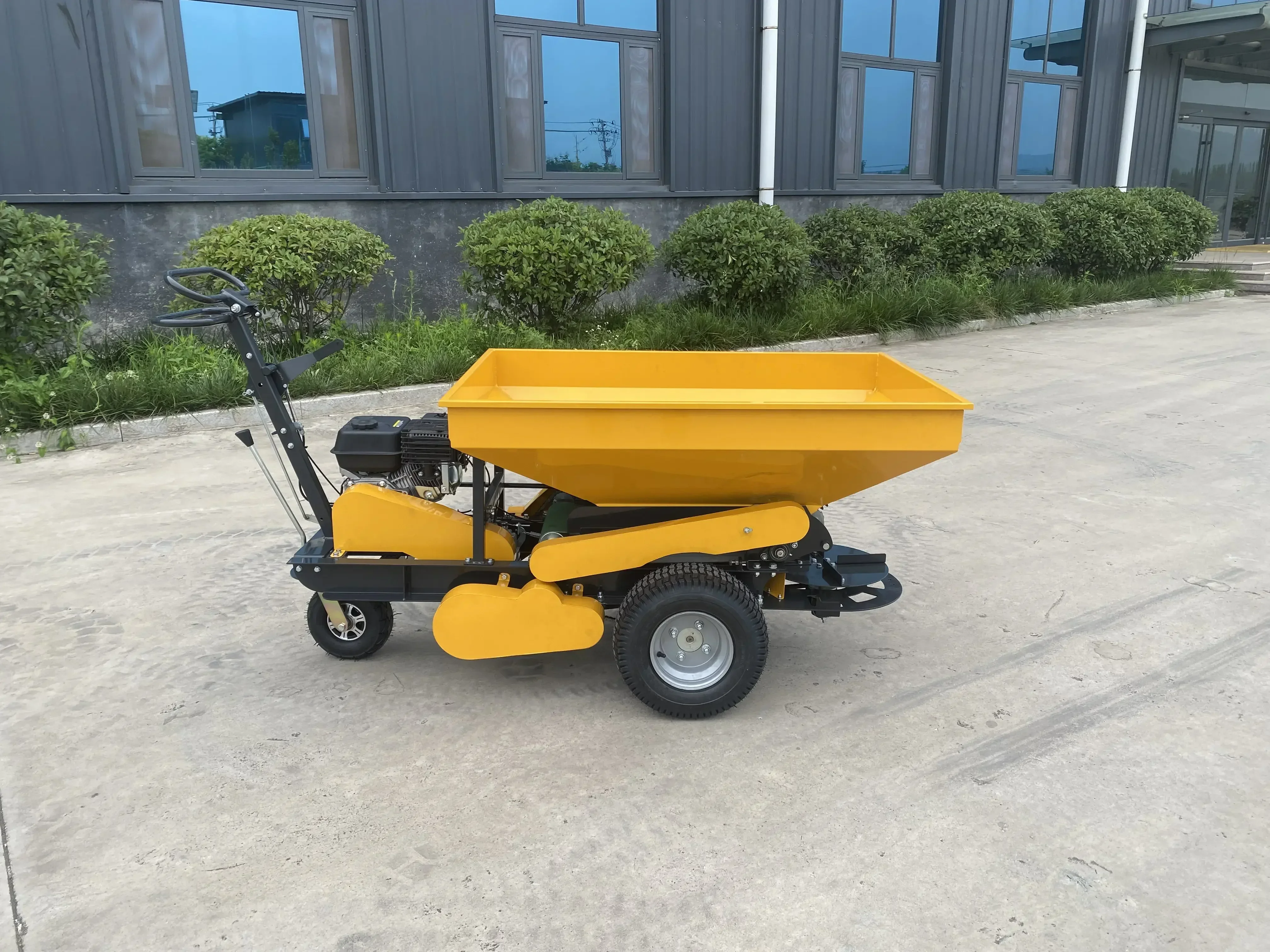 Tractor-Mounted Heavy Agricult - Agriculture Farming Professional のレビューと価格