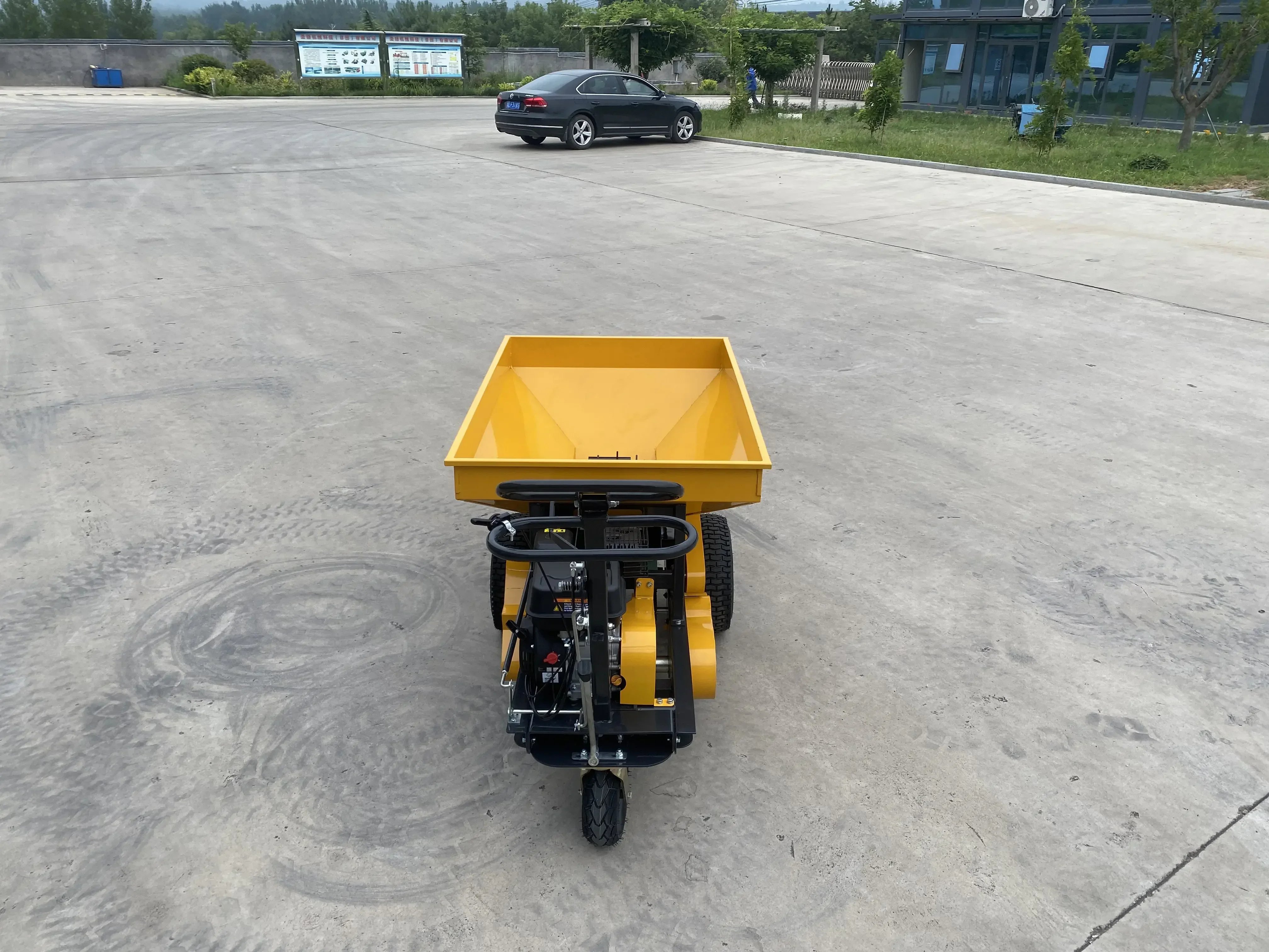 Tractor-Mounted Heavy Agricult - Agriculture Farming Professional のレビューと価格